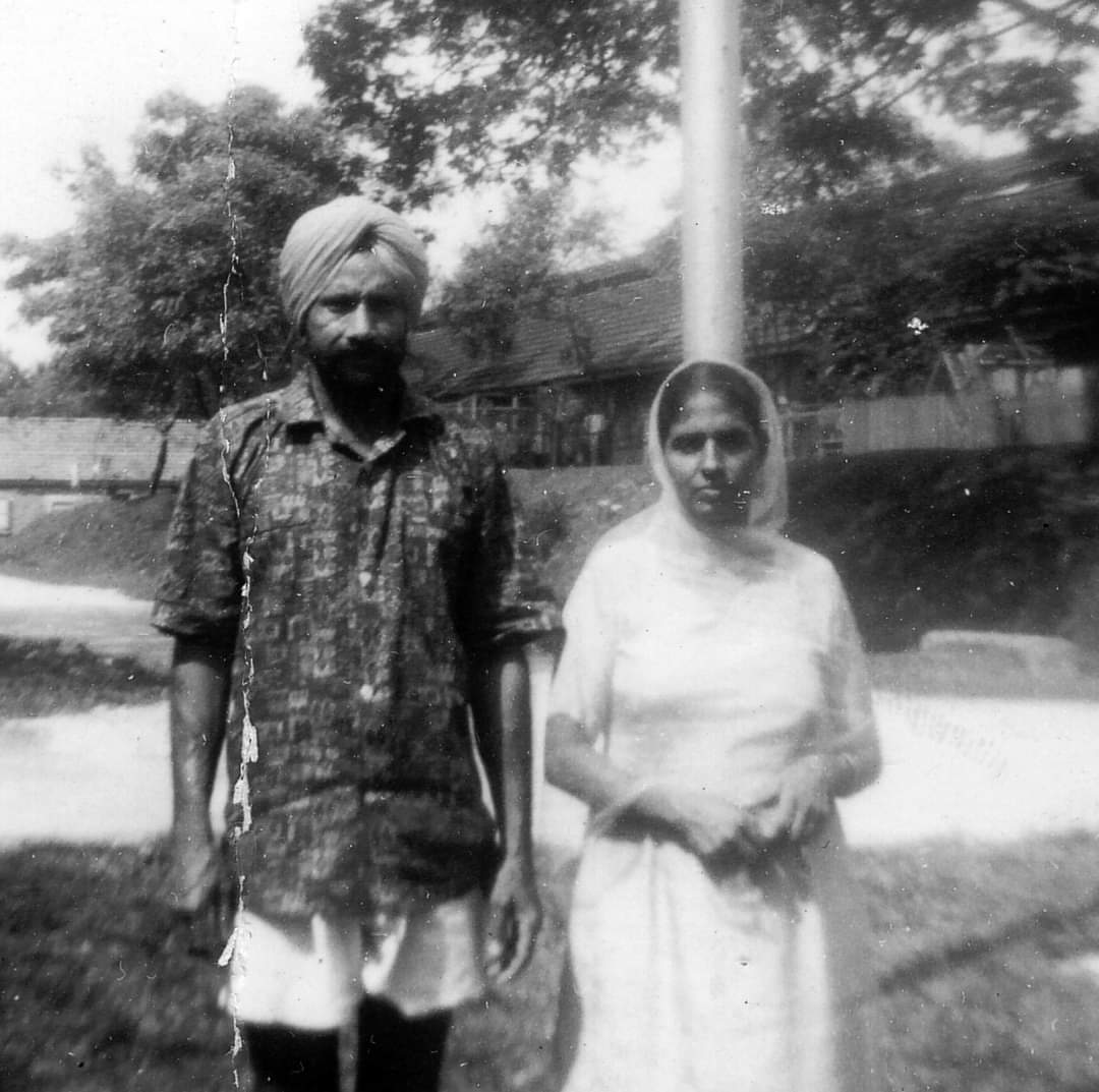 Portrait of an unidentified Sikh couple